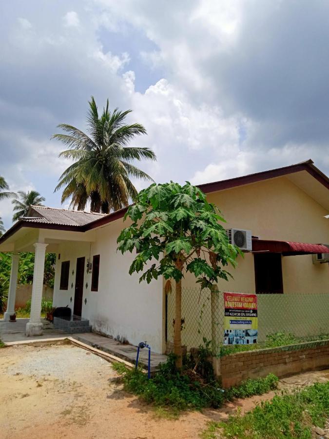 Idaman Di Dengan 2 Bilik Aircond - Harga Utk 1 Rumah Holiday home Kuala Terengganu