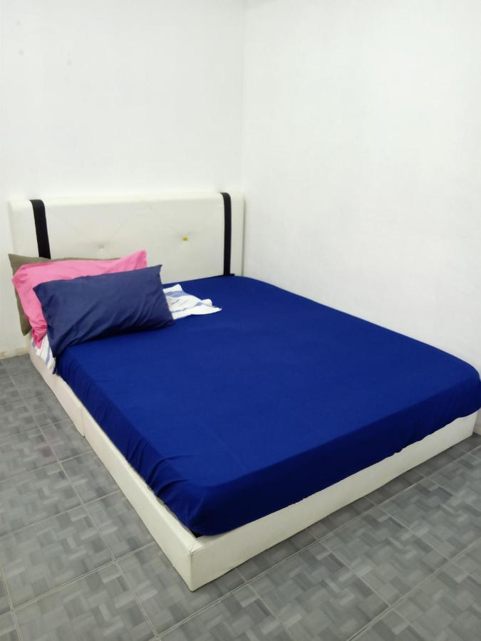 Idaman Di Dengan 2 Bilik Aircond - Harga Utk 1 Rumah Holiday home Kuala Terengganu