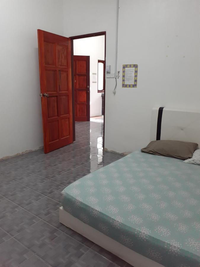 Idaman Di Dengan 2 Bilik Aircond - Harga Utk 1 Rumah Holiday home