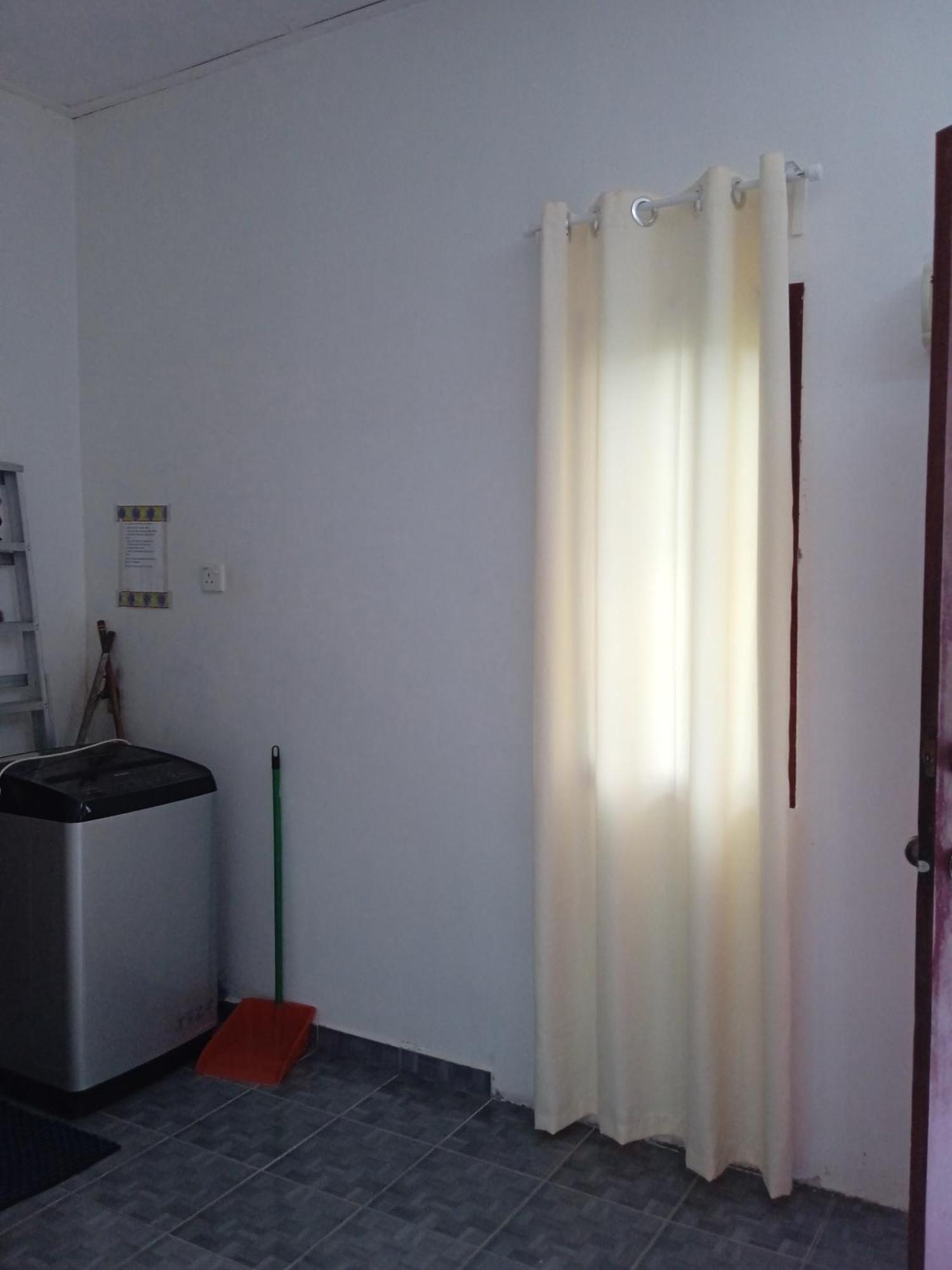 Idaman Di Dengan 2 Bilik Aircond - Harga Utk 1 Rumah Holiday home *