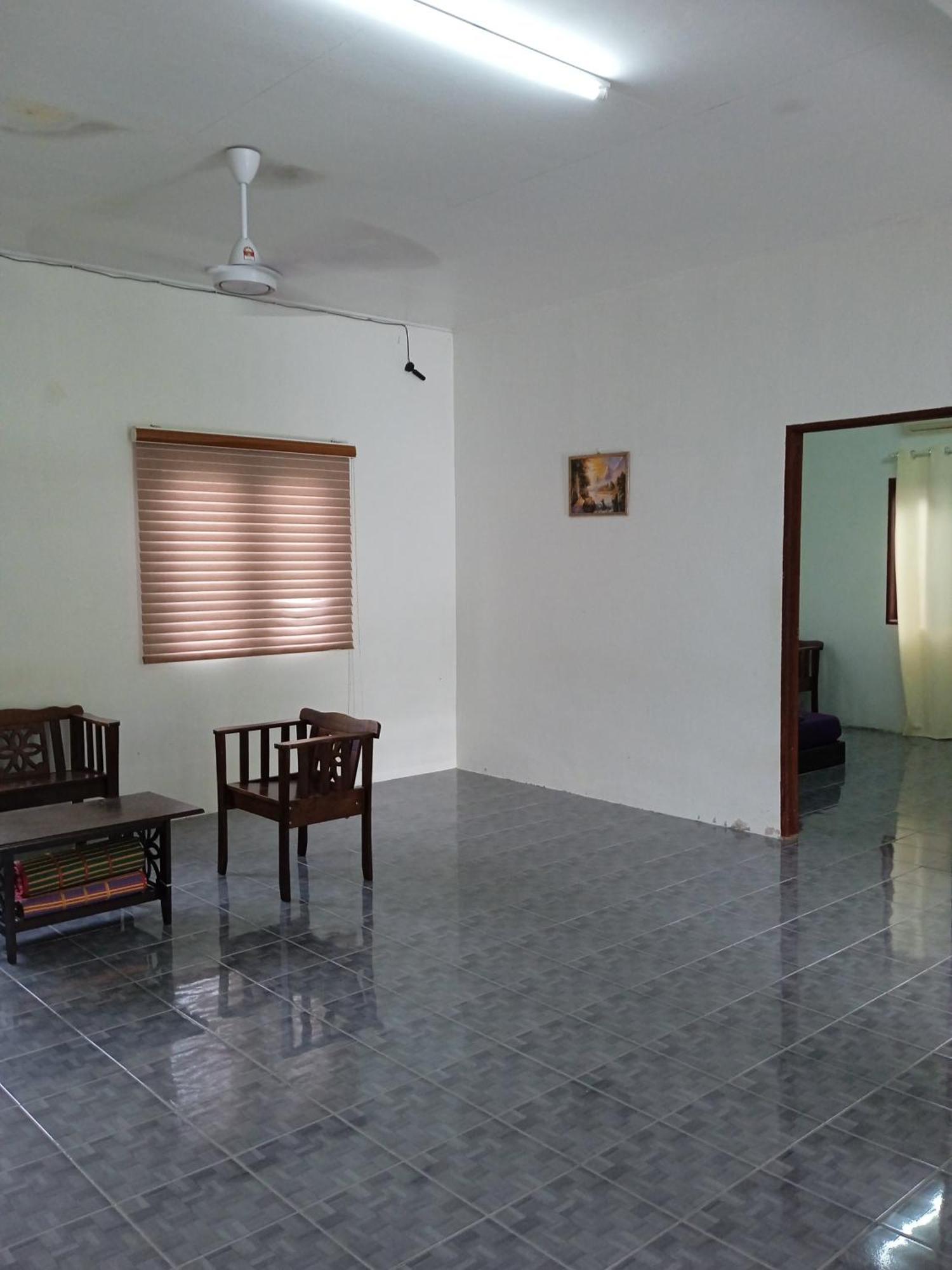 Idaman Di Dengan 2 Bilik Aircond - Harga Utk 1 Rumah * Kuala Terengganu